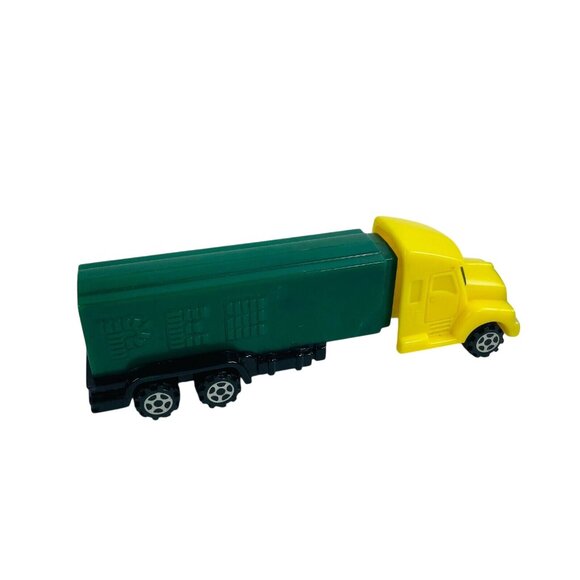 PEZ Candy Dispenser 18 Wheeler Green Yellow Truck 2004 Collectible u - Picture 4 of 5